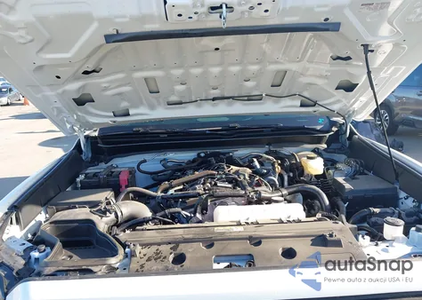 2024 Toyota Tacoma Sr 2Wd z USA, uszkodzony, nr VIN 3TYKD5HN1RT016751